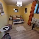 70 M2 Z Podworkiem I Grillem, 150 M Od Jeziora Apartment