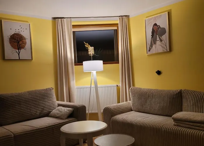 Apartman Biala Flaga Charzy 150m Od Jeziora